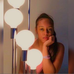 Meet your Posher, Royse